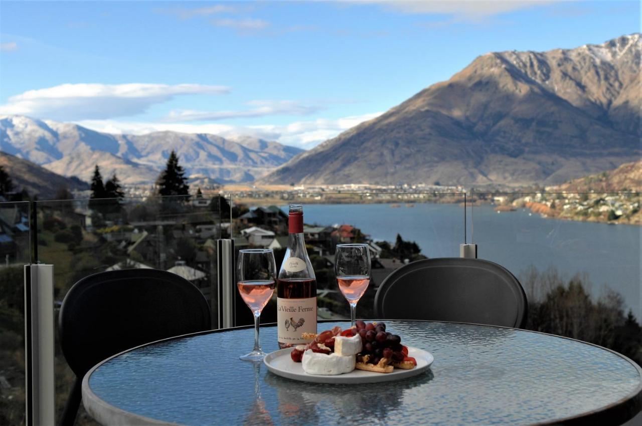 Highview Retreat Villa Queenstown Exterior photo