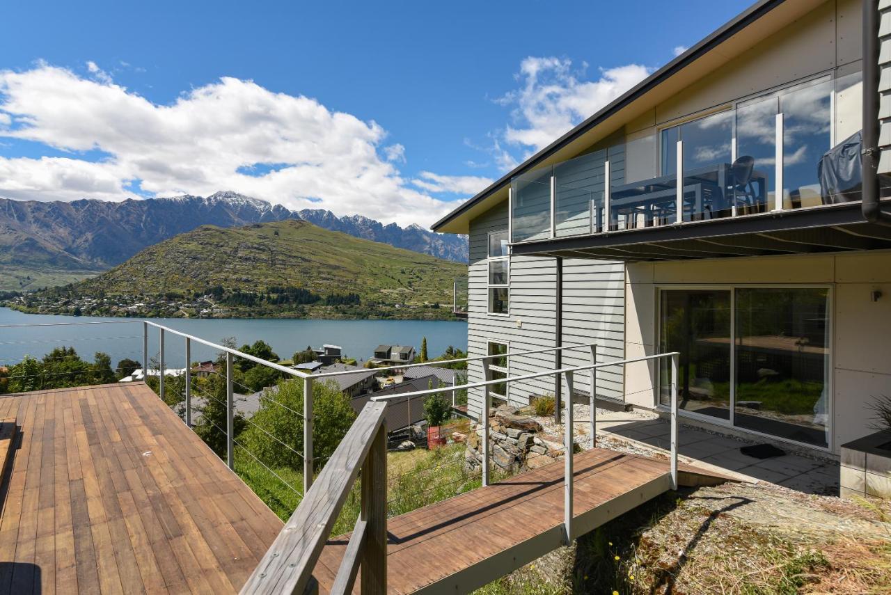 Highview Retreat Villa Queenstown Exterior photo