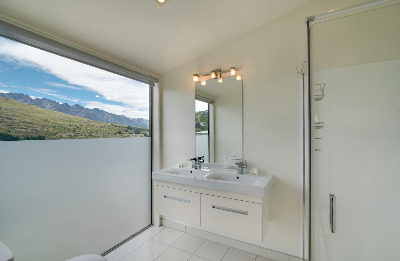Highview Retreat Villa Queenstown Exterior photo